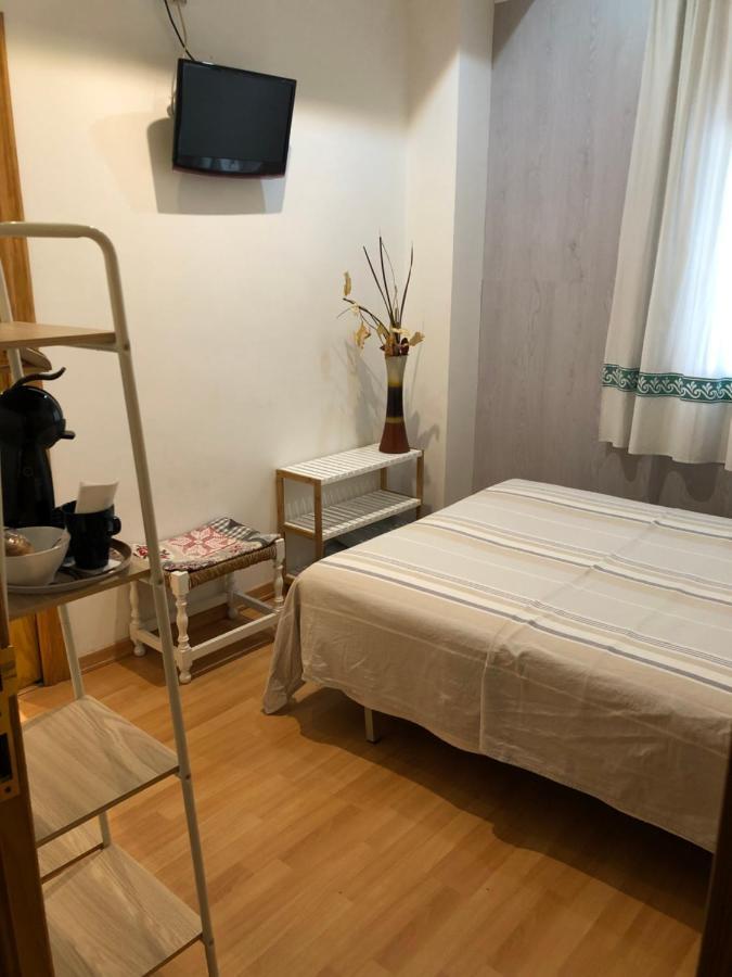 Hostal Escartin Sabiñánigo Eksteriør bilde