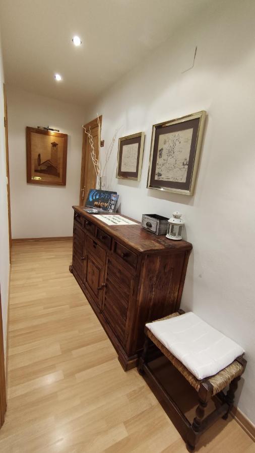 Hostal Escartin Sabiñánigo Eksteriør bilde